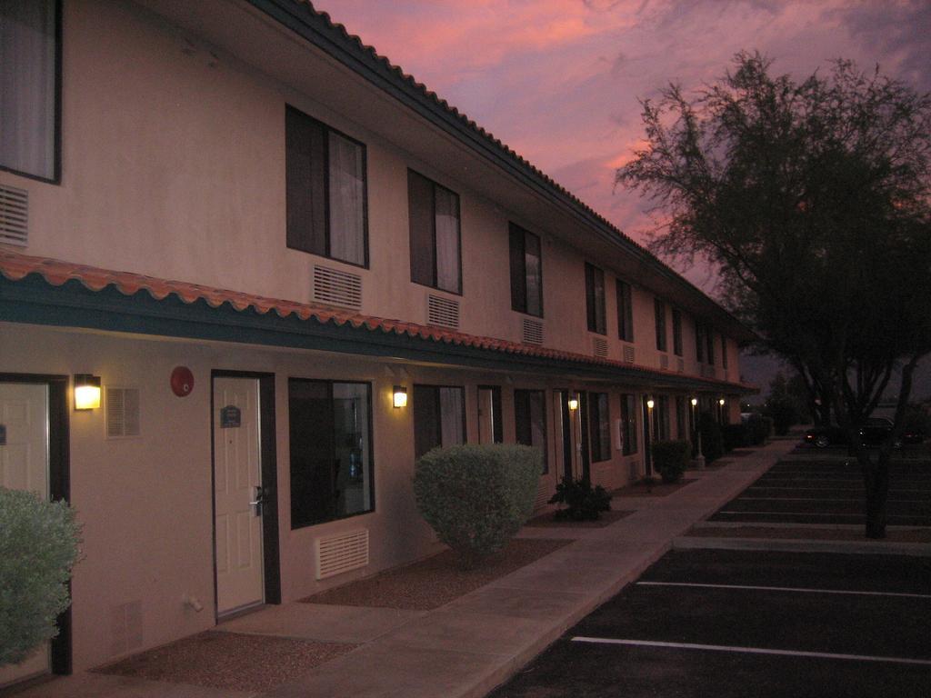Catalina Inn Екстериор снимка